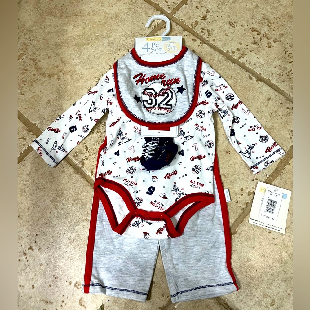 NWT Vitamins Baby Four Piece Baseball Baby Boy Onesie Set​ size 9 month